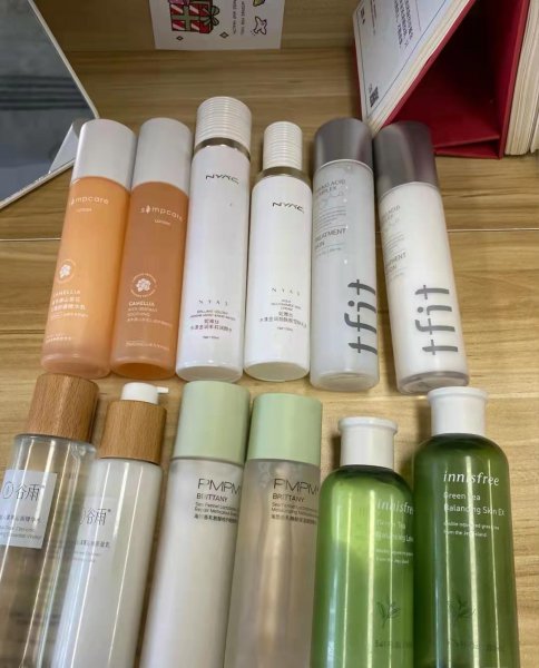 水乳作用和功效分析_大牌水乳效果對(duì)比_水乳的作用是什么